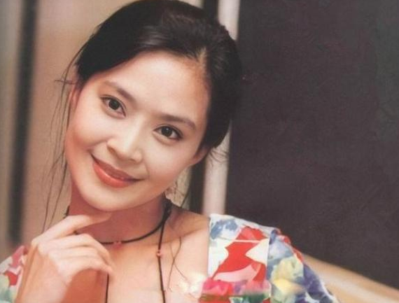 “瓊女郎”俞小凡,就這樣改寫了她的結局,苦盡甘來終無遺憾 “瓊女郎”俞小凡,就這樣改寫了她的結局,苦盡甘來終無遺憾