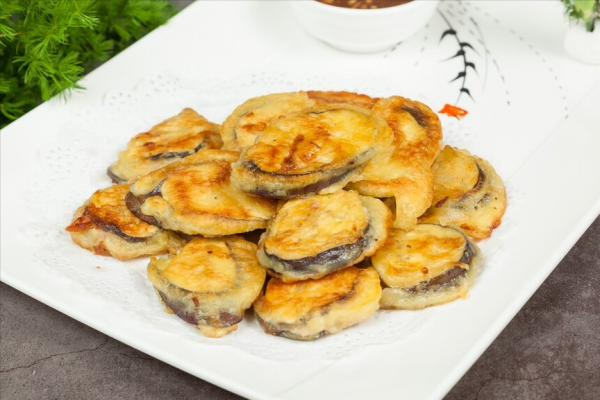 炸茄盒，“3粉1水”是關鍵，分享正確做法，金黃酥脆不塌陷