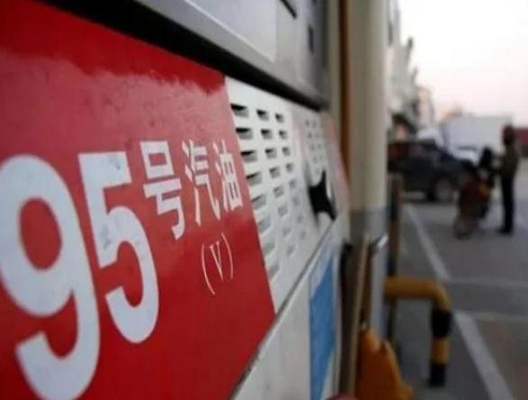 月薪多少才能開得起30萬的車？對照一下工資表，看是否達標