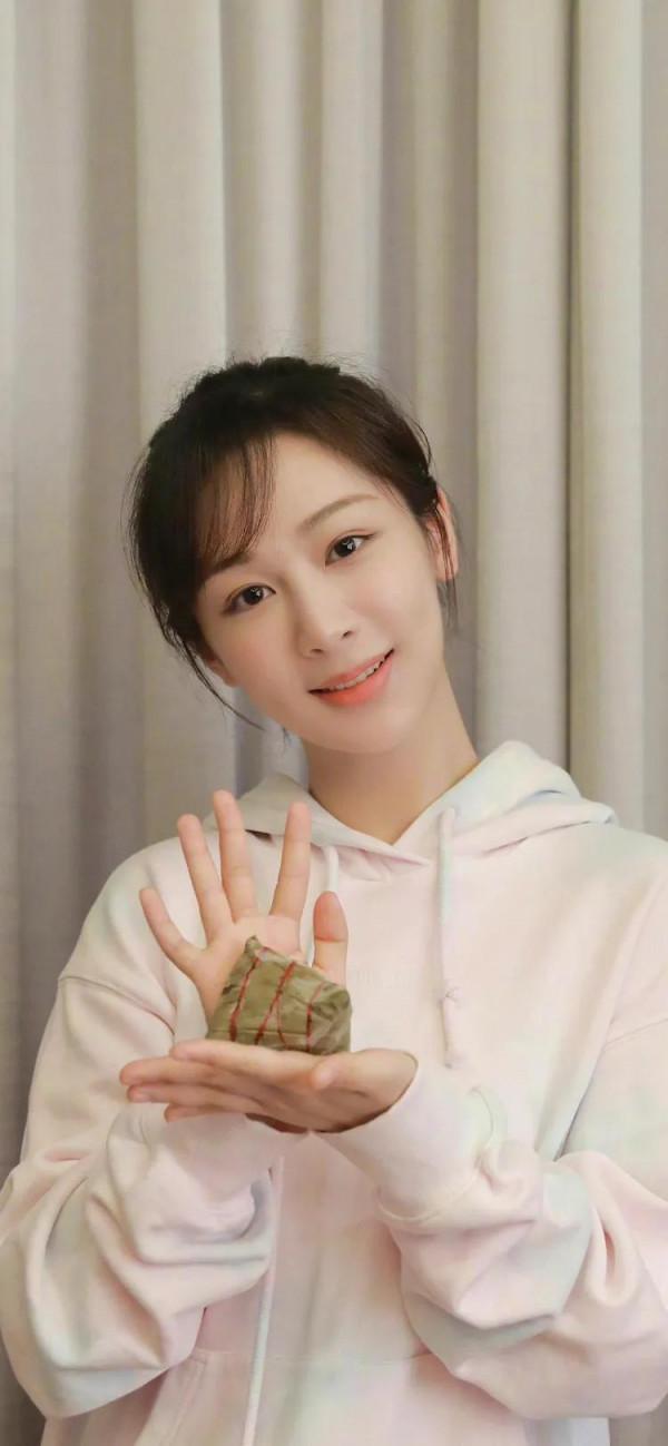 明星手機桌布：鄰家大女孩-楊紫