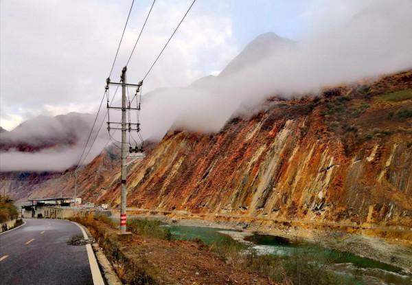去年除夕夜，我單人單車的風雪高原歷險記