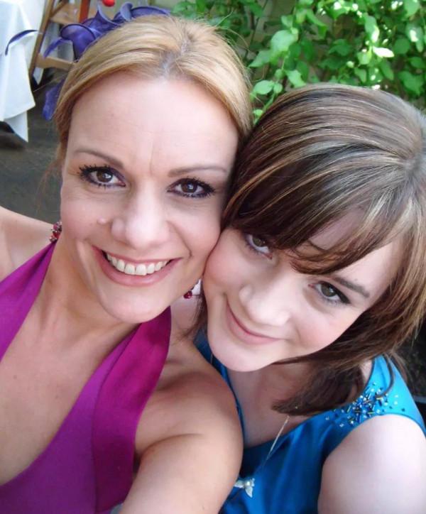 女子成植物人27年後甦醒