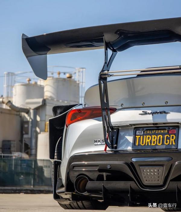 全套HKS寬體+獨特剪刀門,最帥的豐田GR Supra考慮一下? 全套HKS寬體+獨特剪刀門,最帥的豐田GR Supra考慮一下?