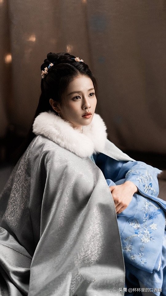 網評2021古裝美人TOP 10!楊冪第六、趙麗穎第五,白鹿輸給熱巴 網評2021古裝美人TOP 10!楊冪第六、趙麗穎第五,白鹿輸給熱巴