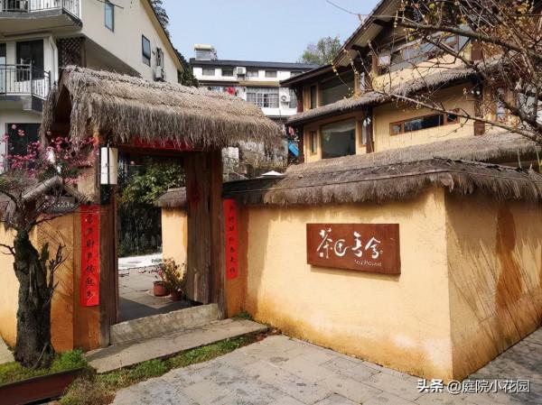 70後文藝大叔，用6年建400㎡院子，每天喝茶做飯，瀟灑生活