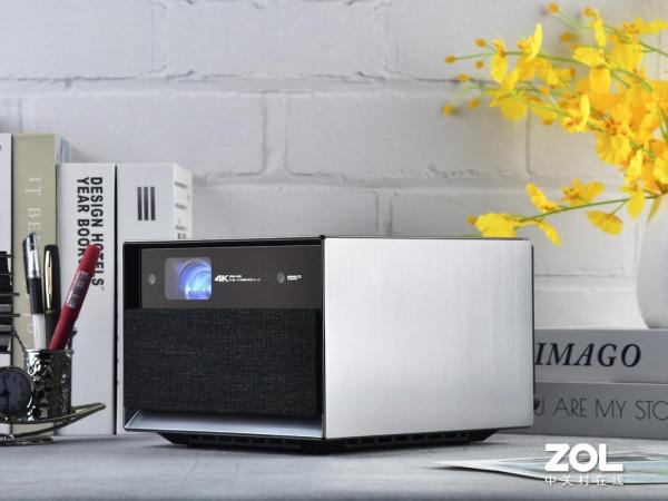 智慧影院天花板 極米4K旗艦外觀設計爆贊