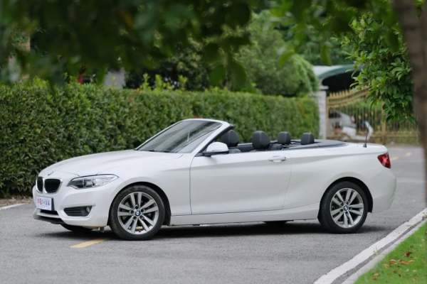 寶馬 220i：是時候來臺敞篷寶馬了