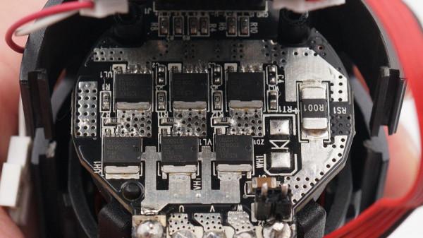 打孔擰螺絲二合一,附帶27個批頭,米家無刷智慧家用電鑽拆解 打孔擰螺絲二合一,附帶27個批頭,米家無刷智慧家用電鑽拆解