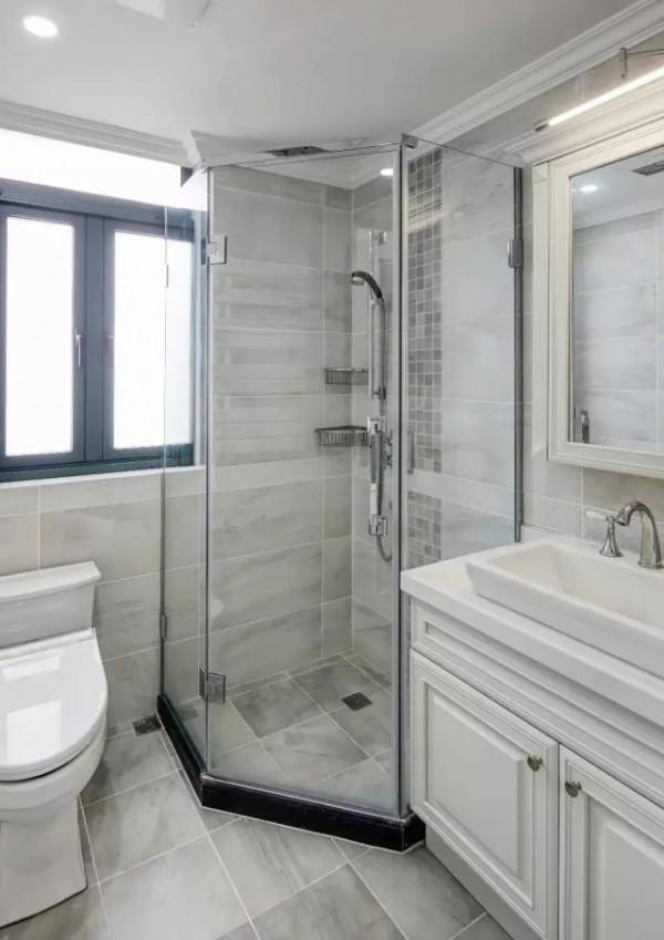 105平美式風三居室,鋼琴與內嵌式櫃子一同塞進牆裡 105平美式風三居室,鋼琴與內嵌式櫃子一同塞進牆裡