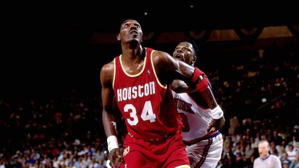 10得分王11籃板王9助攻王6搶斷王4蓋帽王,細數NBA5項單資料之王 10得分王11籃板王9助攻王6搶斷王4蓋帽王,細數NBA5項單資料之王