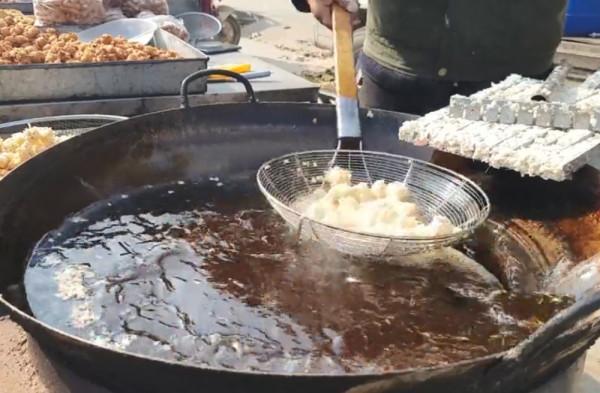 沒有薯片、曲奇和可口可樂,卻讓人感到滿足,記憶中的東北年夜飯 沒有薯片、曲奇和可口可樂,卻讓人感到滿足,記憶中的東北年夜飯