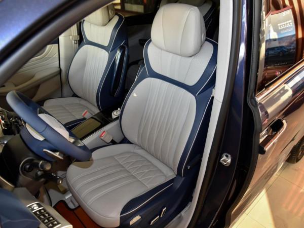 內部豪華舒適，2.0T大7座MPV，低價享豪華，實拍榮威iMAX8