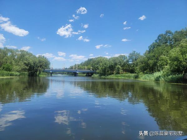 魯能格拉斯小鎮墅區 質拙抱樸，清靈自在讓生活，重回中國院居