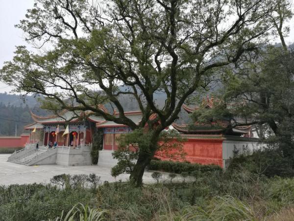 天下第三十三福地閣皂山