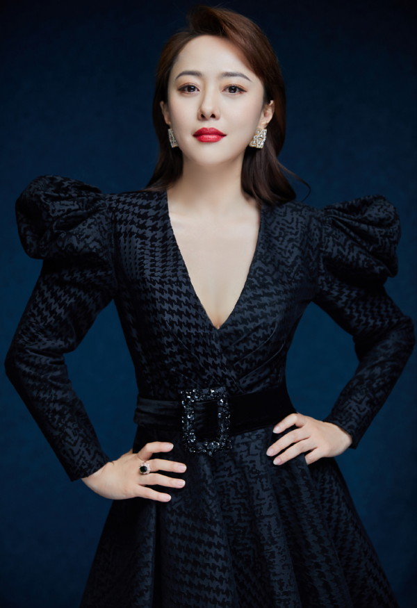 第一次“親密接觸”後,嫁大12歲央視名嘴沙桐,劉園園為愛有多勇 第一次“親密接觸”後,嫁大12歲央視名嘴沙桐,劉園園為愛有多勇