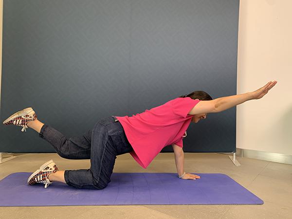 老年醫學科醫生提示:常做4個動作增強體力 老年醫學科醫生提示:常做4個動作增強體力