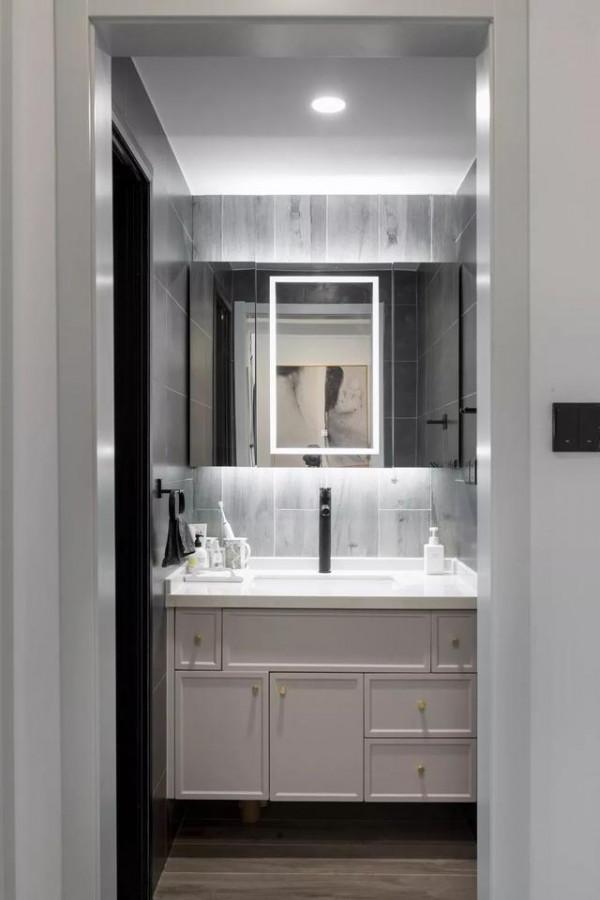 三代人同住52m小家,半點空間不敢浪費,裝修後鄰居直呼太羨慕了 三代人同住52m小家,半點空間不敢浪費,裝修後鄰居直呼太羨慕了