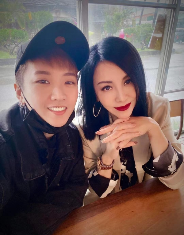 金鐘視後田麗曝近況，兩段婚姻失敗後單身一人，或來內地直播賣貨