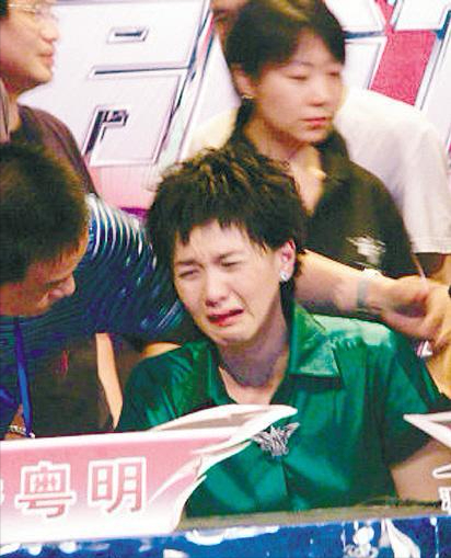 楊二車娜姆：和外交官相戀7年，成名後為母親蓋房，56歲未婚無子