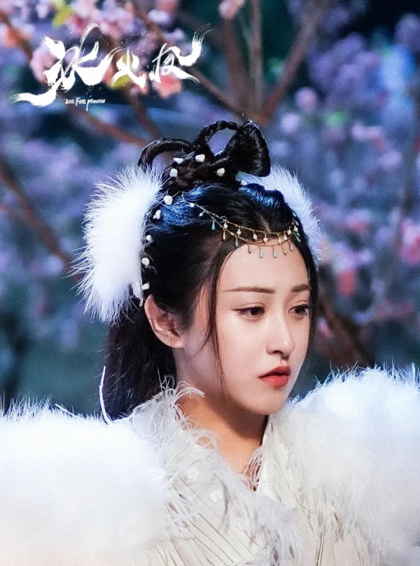 古偶過來學學《冰火鳳》，這才是古裝俊男美女該有的妝容