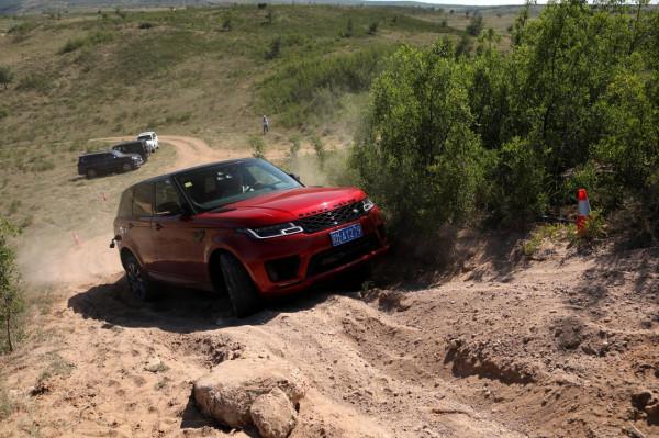 百萬級SUV越野挑戰賽「元汽動力」