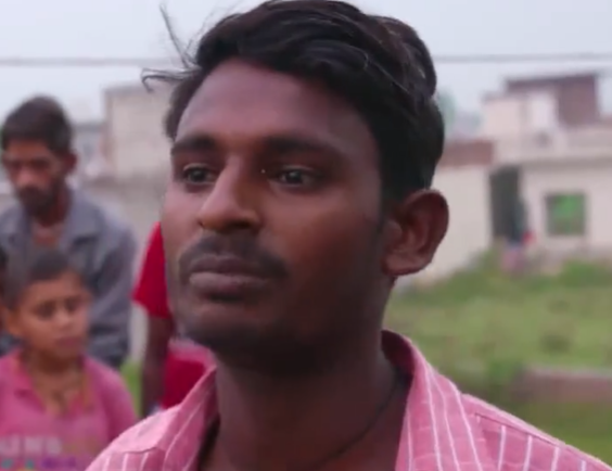 印度可惡的人販子：把12歲少女孩，賣給70歲老頭