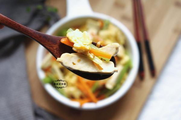 下雪天,我家隔三差五做這菜,不放肉也很香,好吃不上火 下雪天,我家隔三差五做這菜,不放肉也很香,好吃不上火