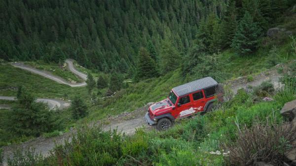 對於牧馬人4xe,難以掩飾我對它的喜愛! 對於牧馬人4xe,難以掩飾我對它的喜愛!