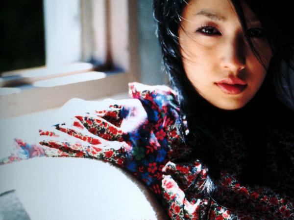 16年前，那個演“NaNa”的中島美嘉，如今過得怎麼樣？