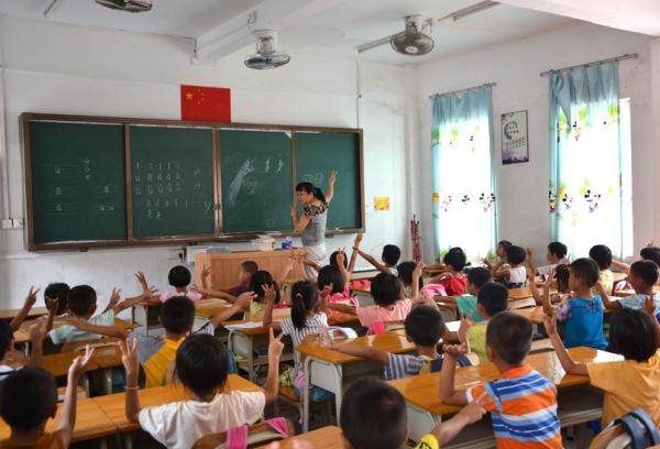 為什麼報考公務員的人數逐年增多?看到他們的食堂,你就明白了 為什麼報考公務員的人數逐年增多?看到他們的食堂,你就明白了