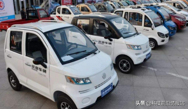 對標宏光MINIEV?淮海新能源公開小型汽車外觀設計專利 對標宏光MINIEV?淮海新能源公開小型汽車外觀設計專利