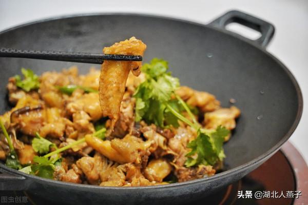 安徽最出名的13道名菜,特色徽菜菜譜,色香味俱全,看得人流口水 安徽最出名的13道名菜,特色徽菜菜譜,色香味俱全,看得人流口水