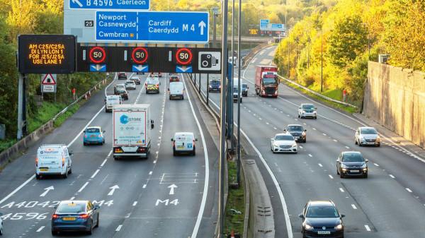豪車為什麼總超速? 豪車為什麼總超速?
