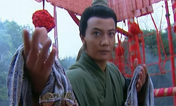 燕青為何挑著一擔珠寶偷偷離開？他若不溜走，會死得比宋江更慘