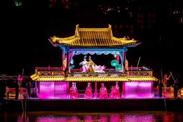 看河南開封清明上河園《大宋·東京夢華》晚會！可免費賞菊、免費夜遊、免費看百場演出