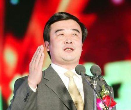 遺傳錯基因的星二代！明明媽媽是美人，他們卻挑著爸爸的缺點長