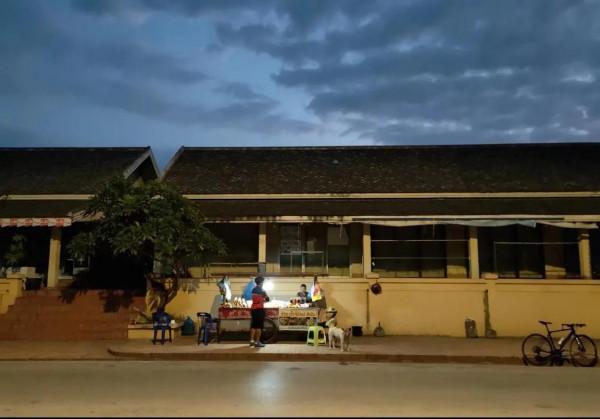 寮國的琅勃拉邦--一個值得駐足慢行的地方