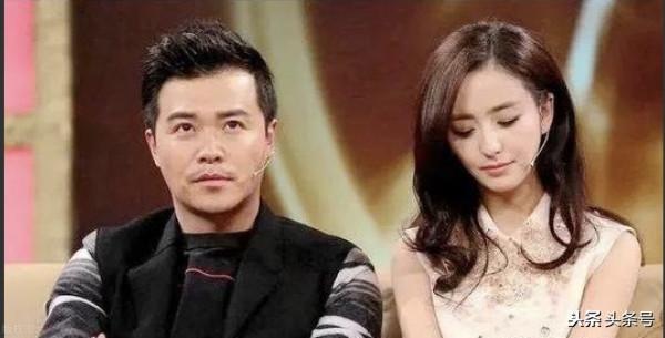 5位有梨渦的內地女星，笑起來俏麗無雙，不笑時眼角眉梢都是風情