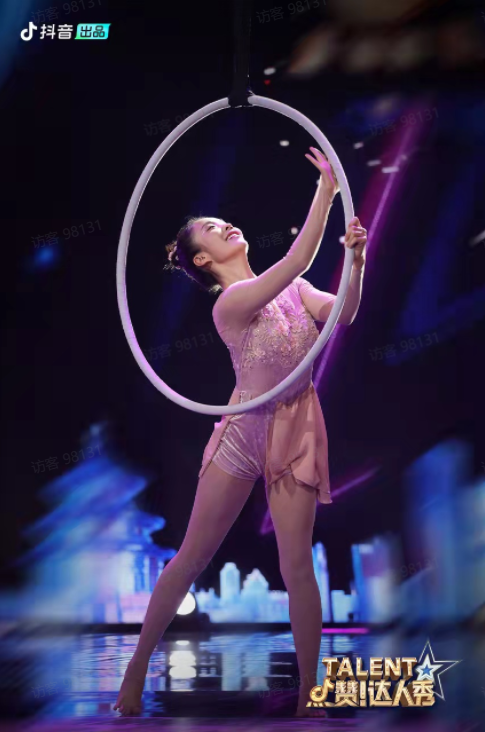 《點贊!達人秀》第三期:淚點多,是普通人的加油站 《點贊!達人秀》第三期:淚點多,是普通人的加油站