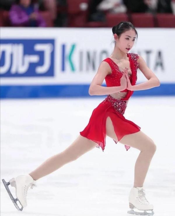 美貌與才華並存陳虹伊