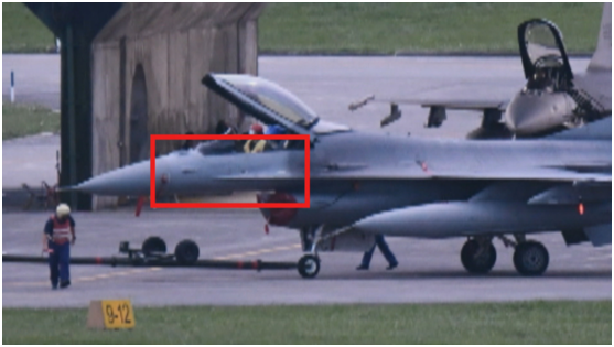 臺軍舉行“天龍演習”F16戰機機身出現彈孔