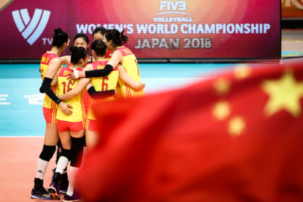 中國女排選帥：門檻比國足低，郎平新身份亮相