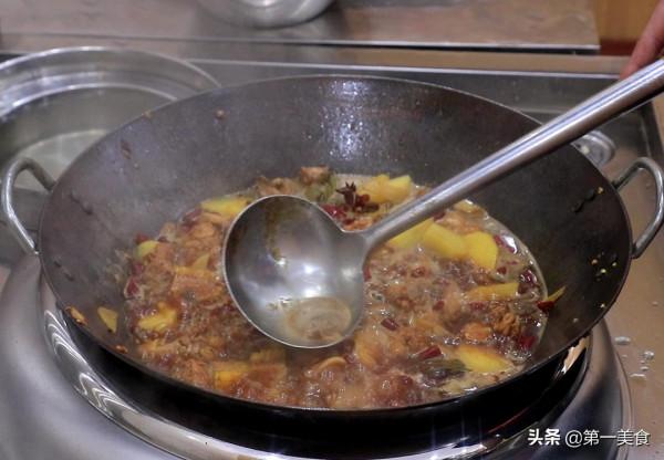 大盤雞要不要先焯水？很多人都做錯了，難怪不好吃，廚師長教你做