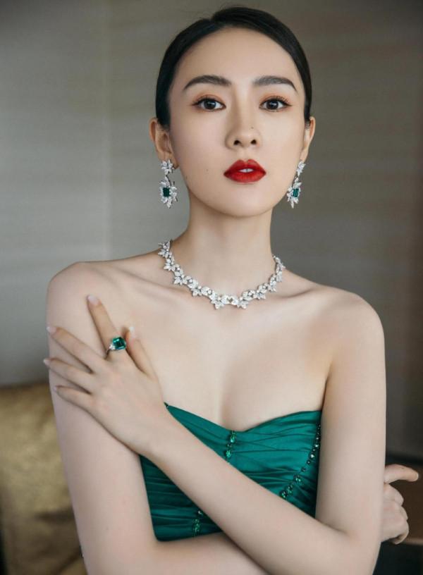 童瑤高畫質美圖,用作品說話的好演員,真漂亮 童瑤高畫質美圖,用作品說話的好演員,真漂亮