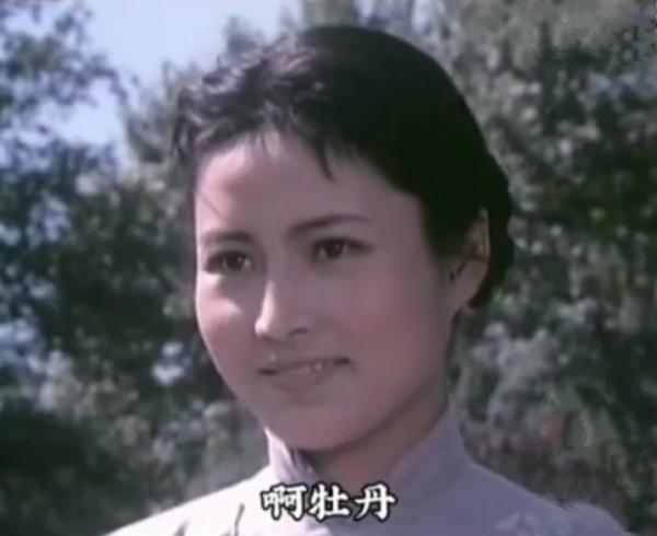 人人都會唱蔣大為的《牡丹之歌》，誰知道有一部老電影《紅牡丹》