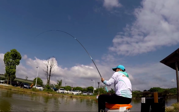 黑坑竿怎麼選？黑坑利器推薦