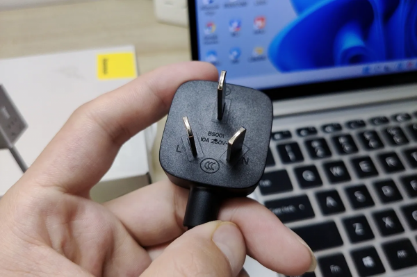 倍思65W氮化鎵插線板,2C+2U多快充口,拯救桌面充電器雜亂 倍思65W氮化鎵插線板,2C+2U多快充口,拯救桌面充電器雜亂