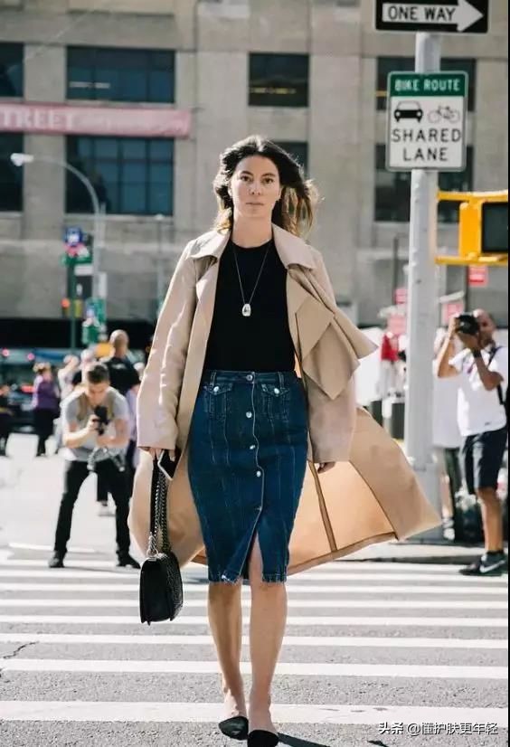 有什麼適合初秋穿得好看又不冷的小裙子嗎？