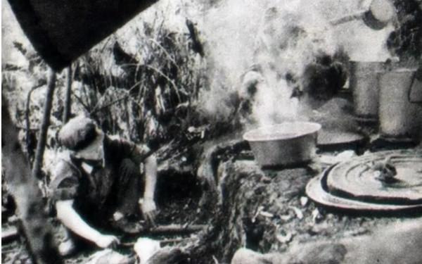 法卡山戰役:最後活下來的戰士相擁而泣,老兵回憶起還心有餘悸 法卡山戰役:最後活下來的戰士相擁而泣,老兵回憶起還心有餘悸