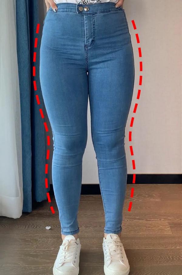 挑選不同版型的褲子,要注意哪些問題?這樣穿才能顯瘦顯腿長 挑選不同版型的褲子,要注意哪些問題?這樣穿才能顯瘦顯腿長